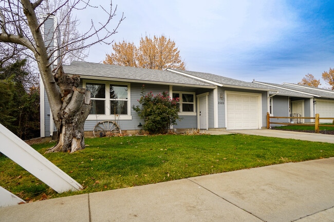 2569 Camden Ln in Boise, ID - Building Photo - Building Photo