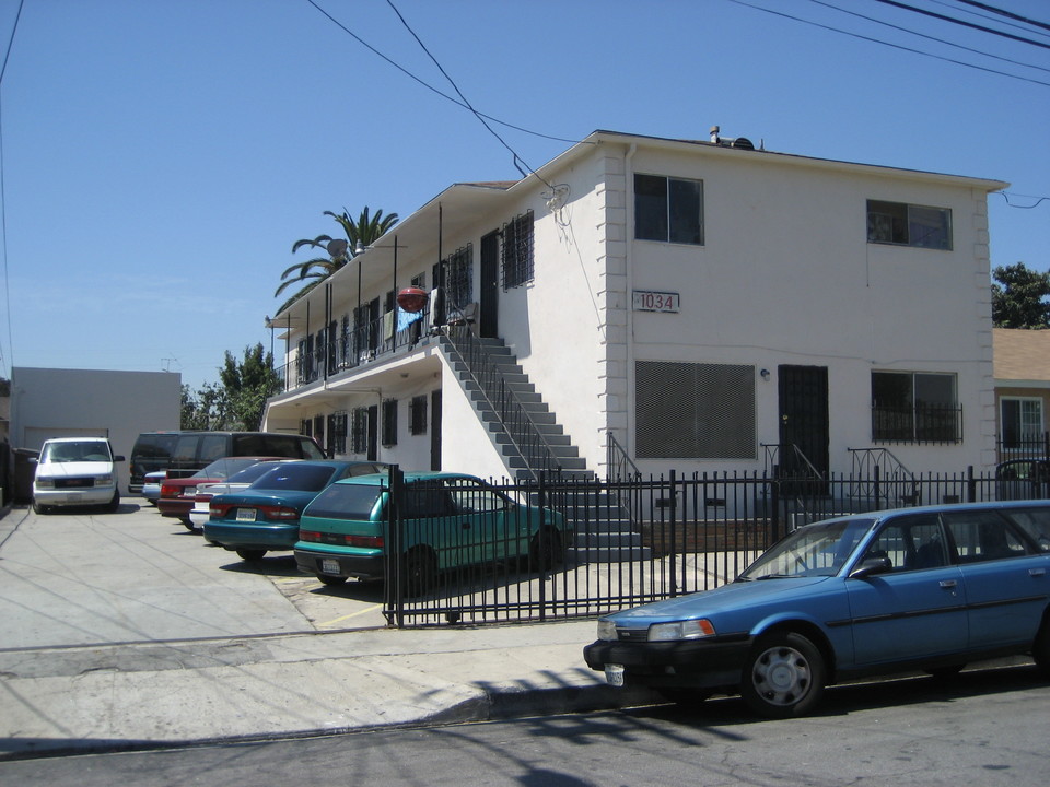 1034 W 109th Pl in Los Angeles, CA - Building Photo