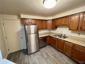 8505 Sextant Dr in Baldwinsville, NY - Building Photo - Building Photo