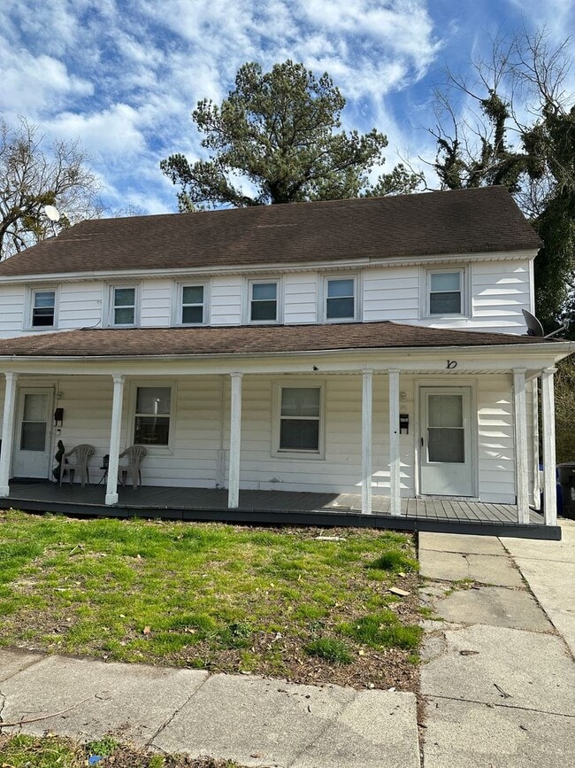 property at 10 Decatur St