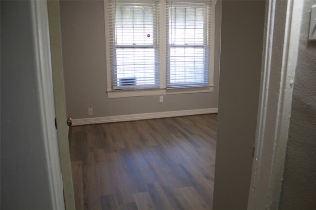 property at 3314 Holman St