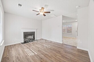 1411 Swaying Branch Ln in Clover, SC - Building Photo - Building Photo