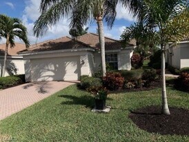 10045 Colonial Country Club Blvd in Ft. Myers, FL - Building Photo