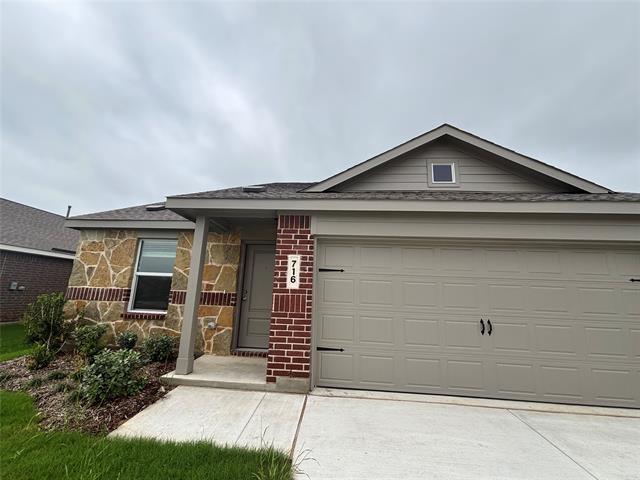 716 Haskell Dr in Aubrey, TX - Building Photo - Building Photo