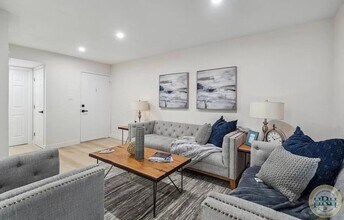 355 Parkview Terrace in Vallejo, CA - Building Photo - Building Photo