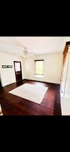 406 Chestnut St, Unit apt 2 in Oneonta, NY - Building Photo - Building Photo