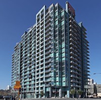 Skyvue Lofts At Smart Corner in San Diego, CA - Foto de edificio - Building Photo