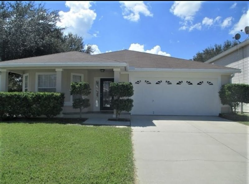 14428 Woodfield Cir N in Jacksonville, FL - Building Photo
