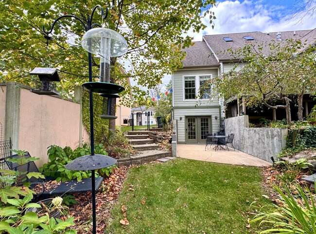 1905 South Hawksmoore Drive