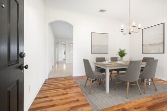 7510 Summer Dale Dr in Rosenberg, TX - Building Photo - Building Photo