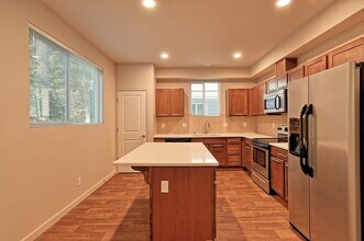 10524 14th Dr SE in Everett, WA - Building Photo - Building Photo