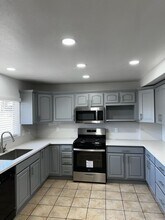 5004 Arvinels Ave in San Diego, CA - Building Photo - Building Photo