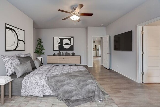 property at 1307 N Boston Pl