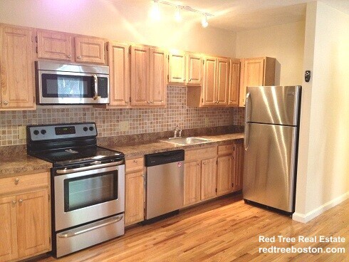 118 Berkshire St, Unit 2
