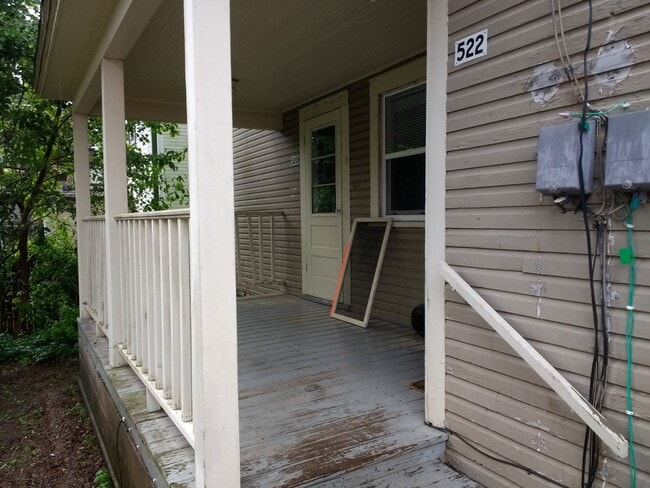 522 Vine St, Unit 522 vine in Eau Claire, WI - Building Photo - Building Photo