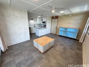 2740 Kuilei St in Honolulu, HI - Building Photo - Building Photo