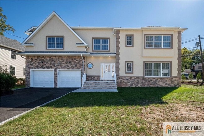 property at 7 Mt Pleasant Ave