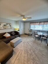 130 N Adams Ave in Margate City, NJ - Building Photo - Building Photo