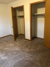 1112 W Main St in Troy, OH - Building Photo - Building Photo