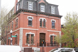 407 Dudley St, Unit 1 in Boston, MA - Building Photo - Building Photo