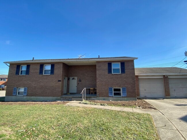816 trustway ct, Unit 816 Trustway