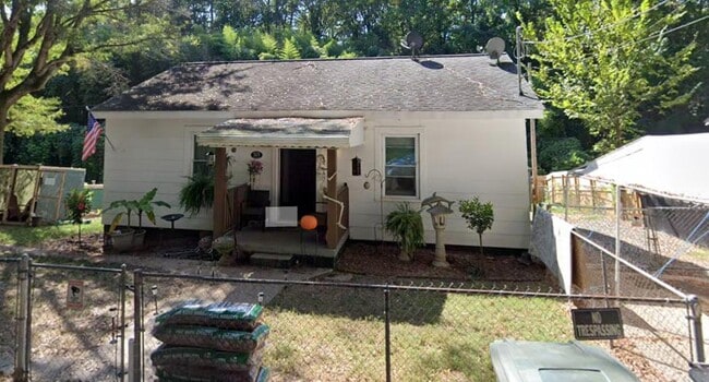 321 N Vance St in Gastonia, NC - Building Photo - Building Photo