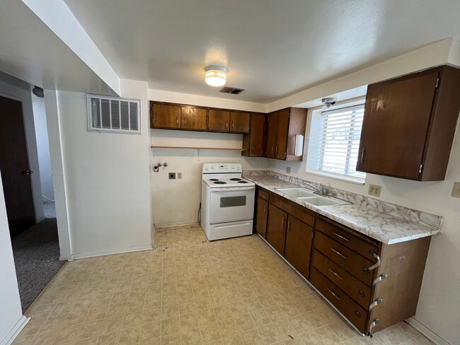 property at 797 W 1200 N