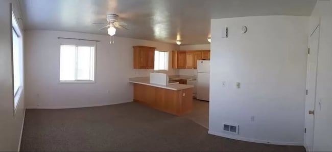 895 Andrews Pl, Unit 2