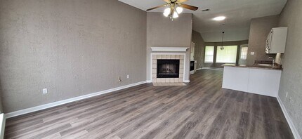 4365 N Grand Cedar Ln in Memphis, TN - Building Photo - Building Photo
