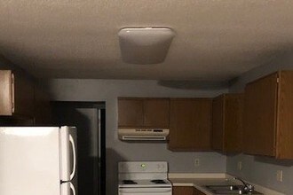 952 N Main St in Richland Center, WI - Foto de edificio - Building Photo