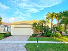 15459 Laguna Hills Dr in Ft. Myers, FL - Building Photo