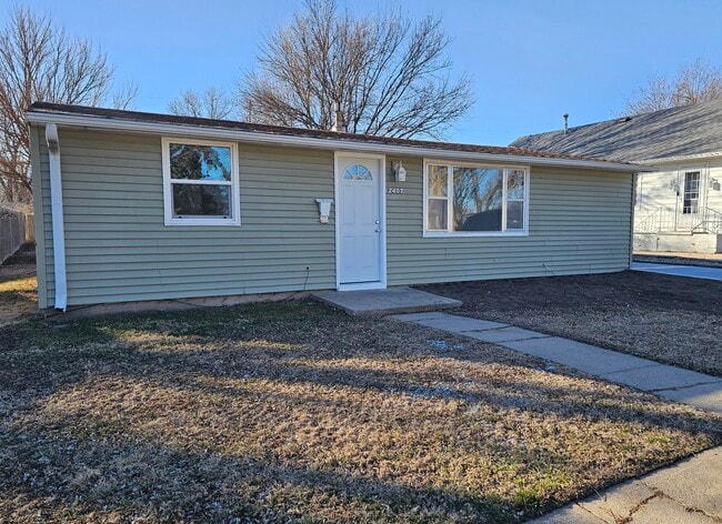 2407 W 7th St in Hastings, NE - Building Photo - Building Photo