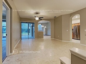 3016 Bent Creek Dr in Valrico, FL - Foto de edificio - Building Photo