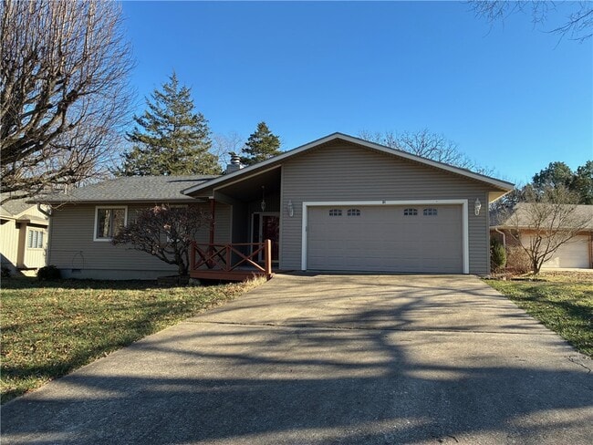 property at 21 Farnham Dr