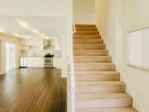 21632 Audubon Way in Lake Forest, CA - Building Photo - Building Photo