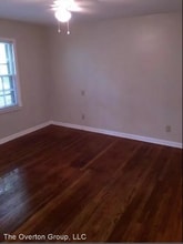 1302 E 14th St in Greenville, NC - Building Photo - Building Photo