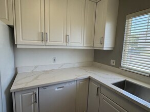 211-211 Maple St in Livermore, CA - Building Photo - Building Photo
