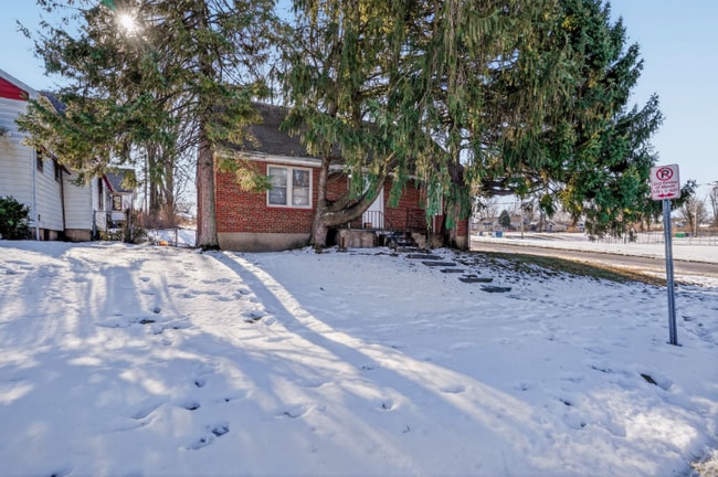 5000 Plover Ave in St. Louis, MO - Building Photo - Building Photo