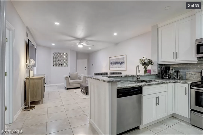 8407 Bernwood Cove Loop, Unit 511 in Ft. Myers, FL - Building Photo - Building Photo
