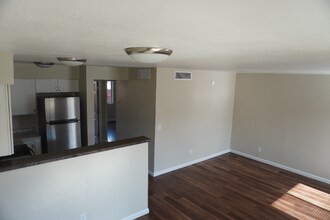 3953 N Palm Grove Dr in Tucson, AZ - Building Photo - Building Photo