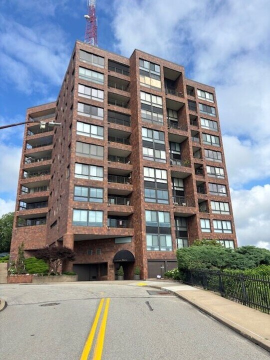 1700 Grandview Ave in Pittsburgh, PA - Foto de edificio