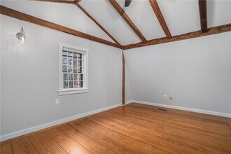 31 Bridge St in Newport, RI - Foto de edificio - Building Photo