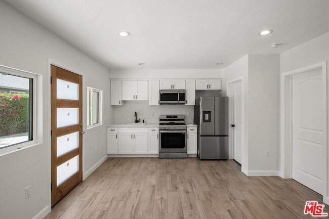 property at 2231 Laverna Ave