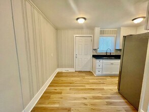 2937 Burgess Dr in Charlotte, NC - Building Photo - Building Photo