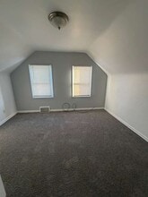 20101 Charest St in Detroit, MI - Building Photo - Building Photo