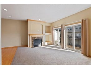 4332 Victor Path in Hugo, MN - Building Photo - Building Photo