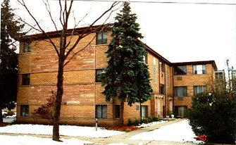 4817-4821 W Lee St Apartments