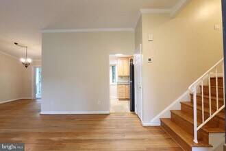 9704 St Andrews Dr in Fairfax, VA - Building Photo - Building Photo