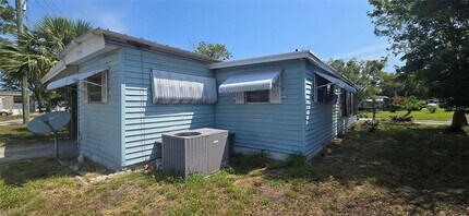 5414 Taylor Ave in Port Orange, FL - Building Photo - Building Photo