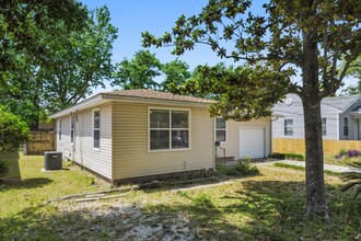 1247 24th St in Gulfport, MS - Building Photo - Building Photo